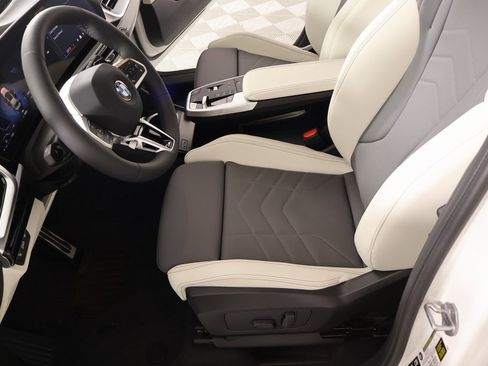 New 2026 BMW X1 xDrive28i w/ Technology Package image 13