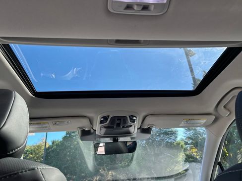 Used 2025 Subaru Outback Limited XT image 26