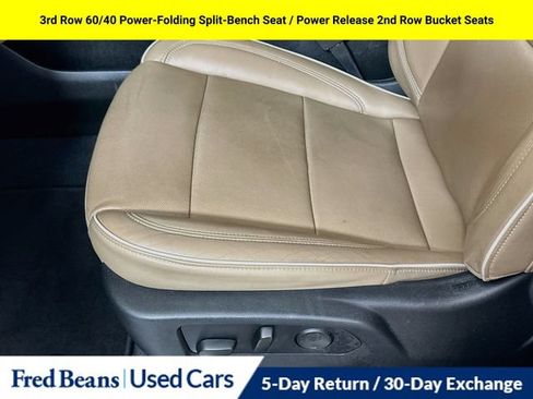 Used 2021 Chevrolet Tahoe Premier w/ Premium Package AWD/4WD image 27