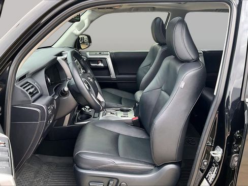 Used 2023 Toyota 4Runner Limited AWD/4WD image 8