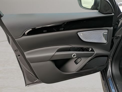 New 2023 Maserati Grecale GT AWD/4WD image 15