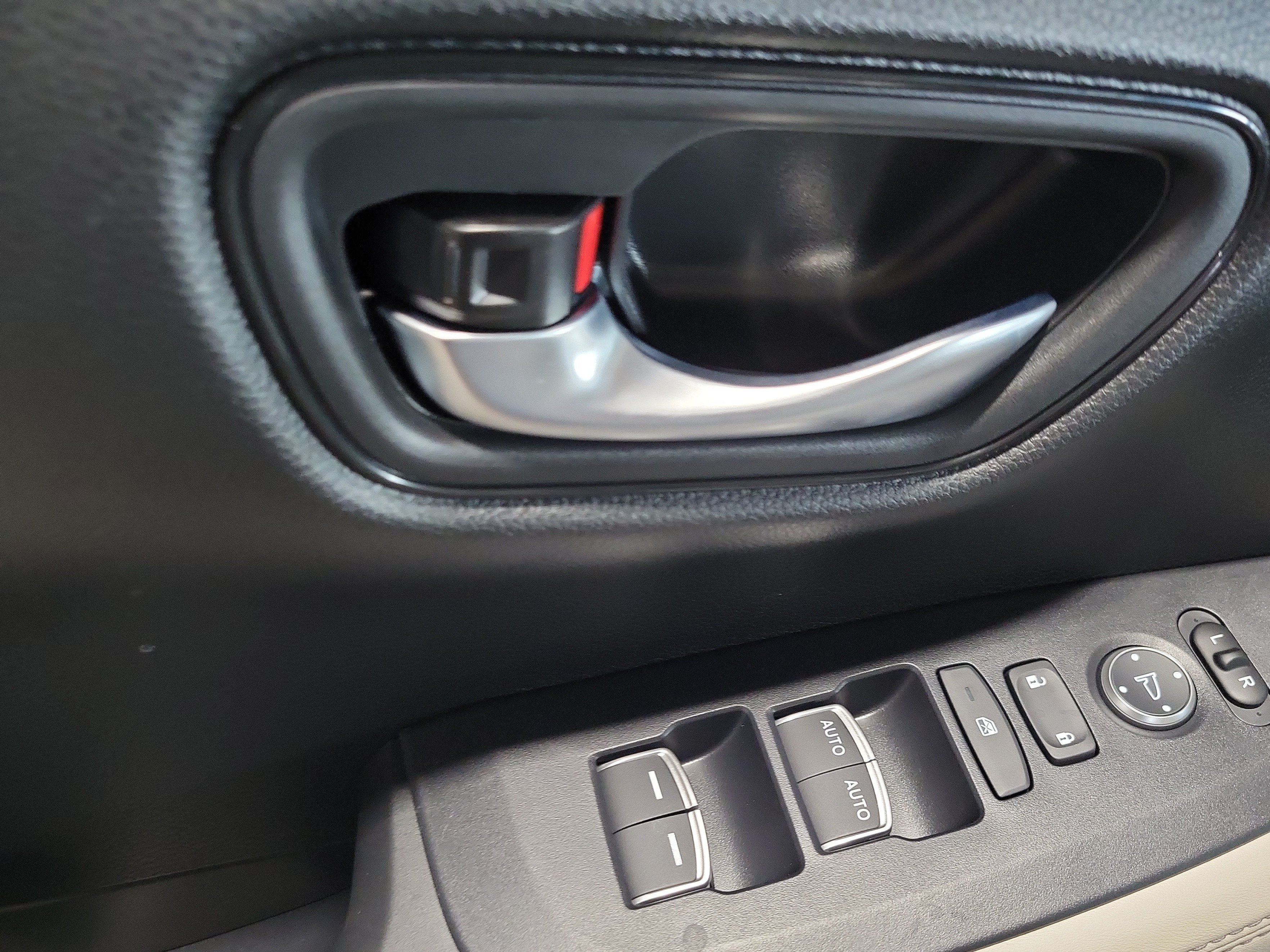 New 2027 Honda HR-V EX-L image 17