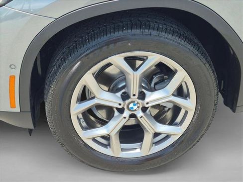 Used 2023 BMW X3 xDrive30i w/ Premium Package AWD/4WD image 25