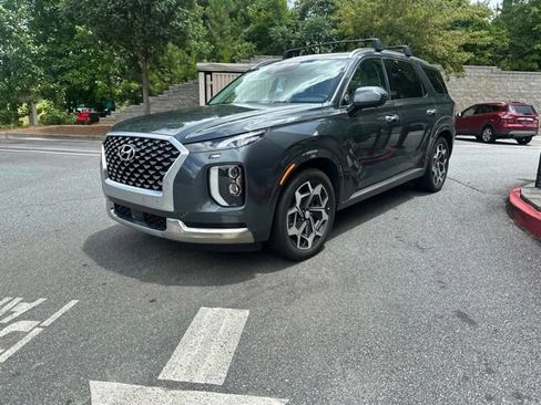 Used 2022 Hyundai Palisade Calligraphy FWD image 3