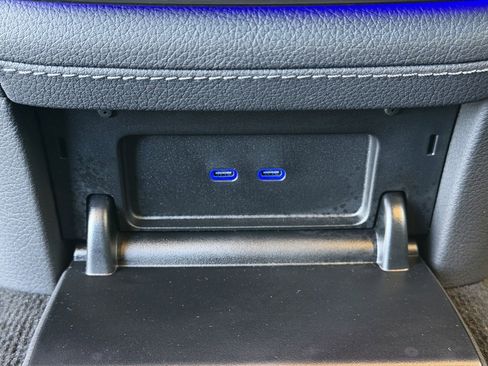 Used 2025 Mercedes-Benz S 580 4MATIC Sedan image 37