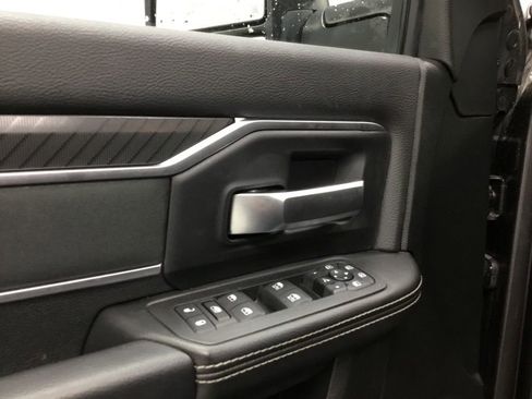 Used 2025 RAM 2500 Big Horn image 7