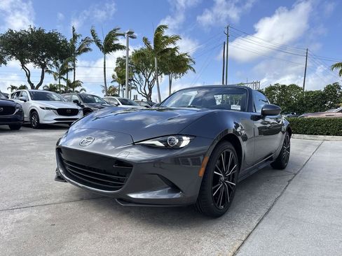 New 2026 MAZDA MX-5 Miata RF Grand Touring RWD image 31