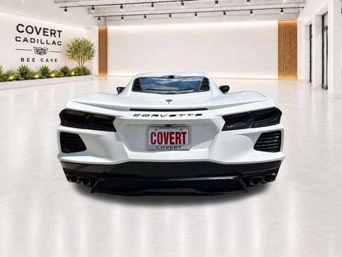 Used 2024 Chevrolet Corvette Stingray Coupe RWD image 12