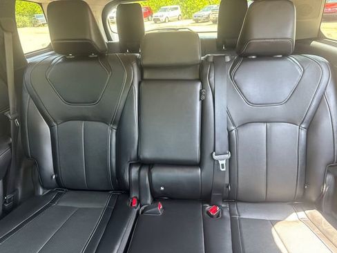 Used 2023 INFINITI QX60 Luxe image 41