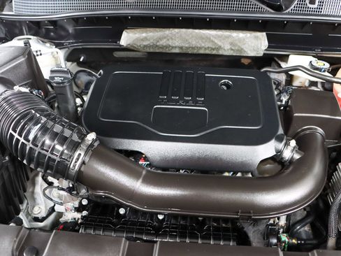 Used 2022 Chevrolet Blazer LT image 29