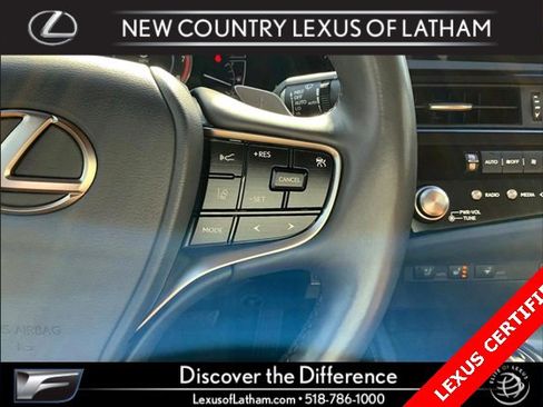 Certified 2023 Lexus ES 350 w/ Premium Package image 15