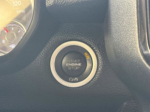 Used 2021 RAM 1500 Big Horn w/ Built-to-serve Edition image 27