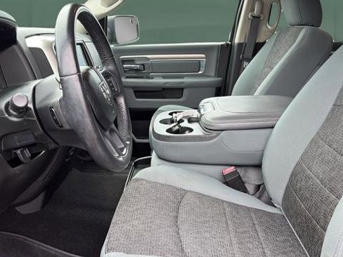 Used 2019 RAM 1500 Big Horn AWD/4WD image 22