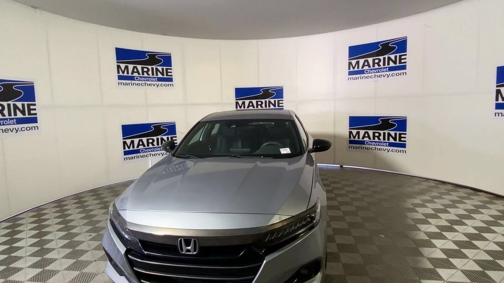Used 2022 Honda Accord Sport image 5
