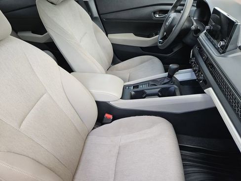 Used 2023 Honda Accord LX image 35