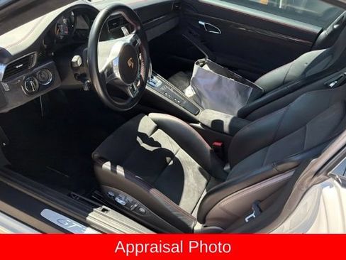 Used 2014 Porsche 911 GT3 RWD image 2