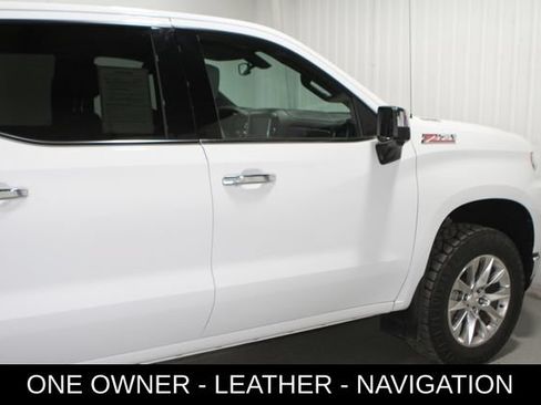 Used 2020 Chevrolet Silverado 1500 LTZ AWD/4WD image 35
