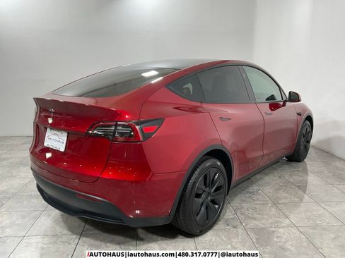 Used 2025 Tesla Model Y Long Range image 6