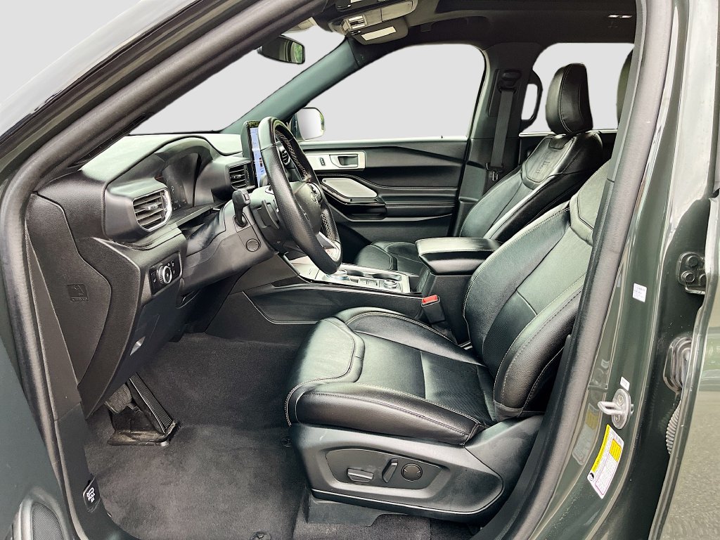 Used 2023 Ford Explorer ST AWD/4WD image 22