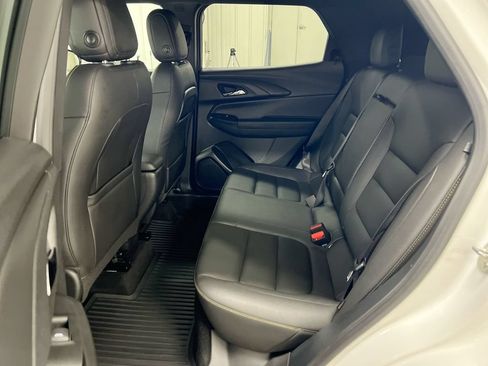 Used 2024 Chevrolet TrailBlazer ACTIV w/ Driver Confidence Package FWD image 22