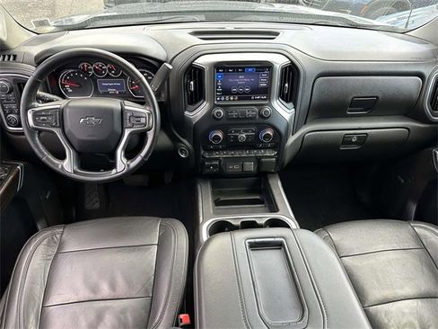 Used 2020 Chevrolet Silverado 1500 RST image 15