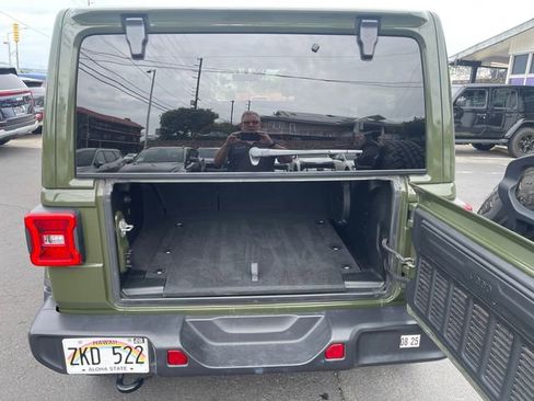 Used 2023 Jeep Wrangler Altitude image 21