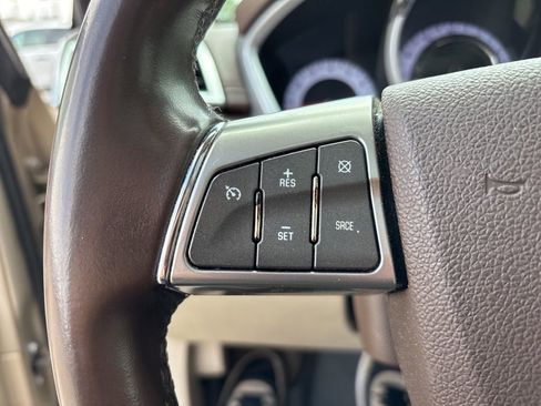Used 2011 Cadillac SRX Luxury AWD/4WD image 22