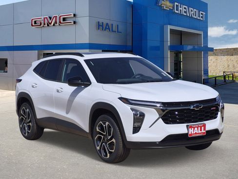 New 2026 Chevrolet Trax RS w/ Sunroof Package image 1