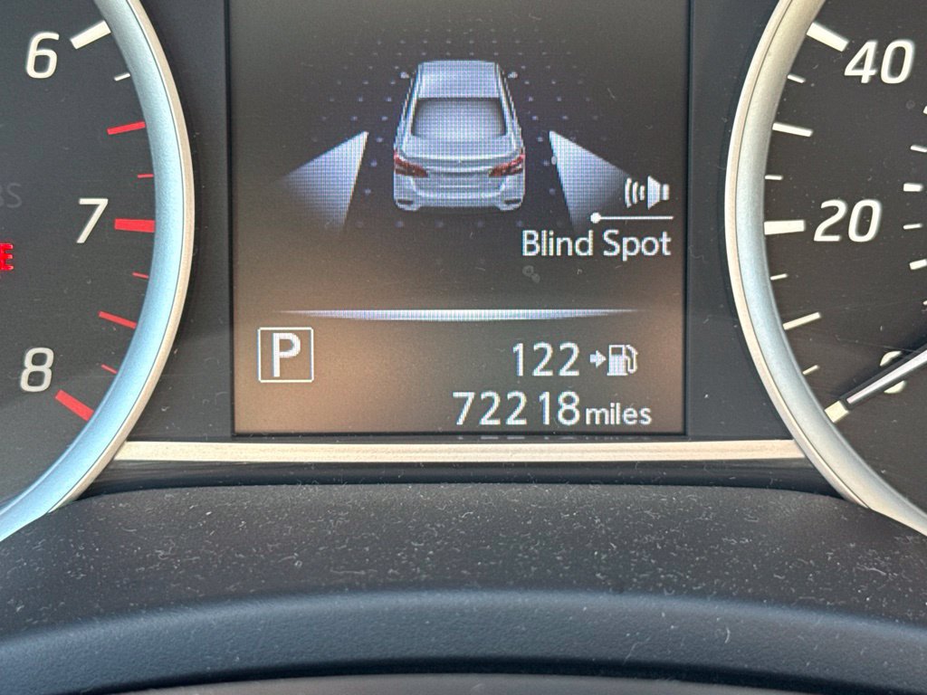 Used 2017 Nissan Sentra SV w/ Driver's Assist Package FWD image 7