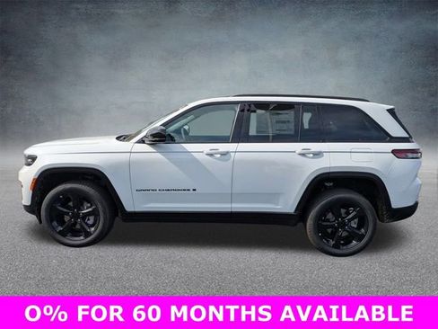 New 2025 Jeep Grand Cherokee Limited w/ Black Appearance Package image 7