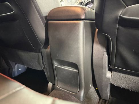 Used 2012 Nissan Rogue SL image 22