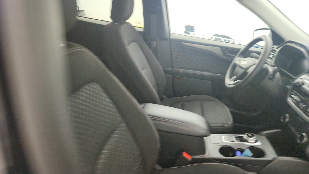 Used 2025 Ford Escape Active FWD image 23