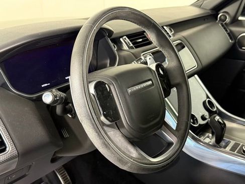 Used 2021 Land Rover Range Rover Sport HST AWD/4WD image 18