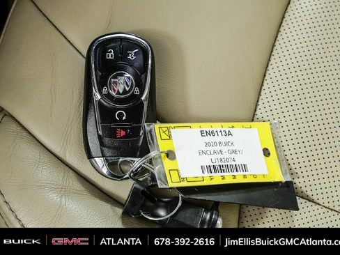 Used 2020 Buick Enclave Premium w/ Sun and Sites Package FWD image 41