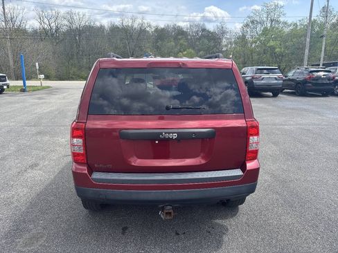 Used 2015 Jeep Patriot Sport FWD image 6