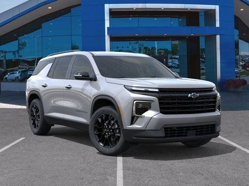 New 2026 Chevrolet Traverse LT w/ Midnight/Sport Edition AWD/4WD image 31