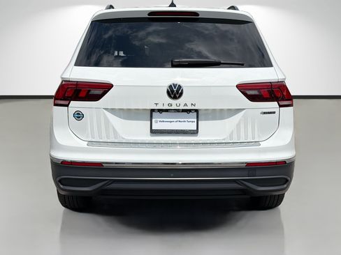 Certified 2024 Volkswagen Tiguan S AWD/4WD image 4