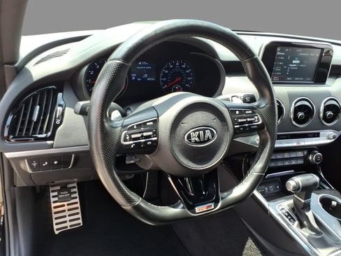Used 2020 Kia Stinger GT-Line RWD image 21