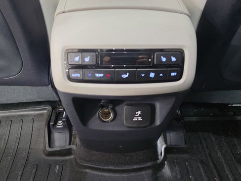Used 2023 Hyundai Palisade Calligraphy w/ Cargo Package image 12