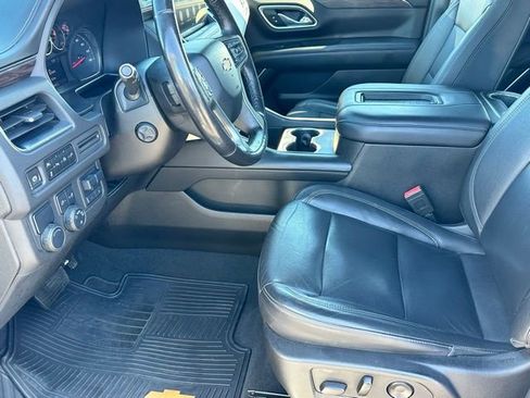 Used 2021 Chevrolet Tahoe LT w/ LT Signature Package image 6