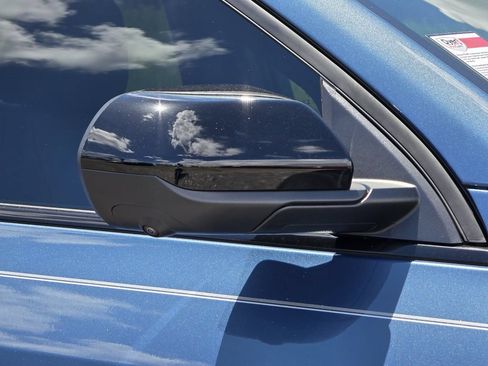 Used 2026 Chevrolet Equinox RS w/ Convenience Package III FWD image 14