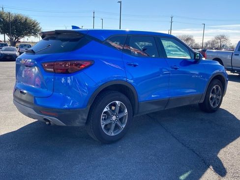 Used 2025 Chevrolet Blazer LT image 5