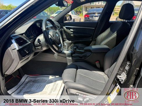 Used 2018 BMW 330i xDrive Sedan AWD/4WD image 10