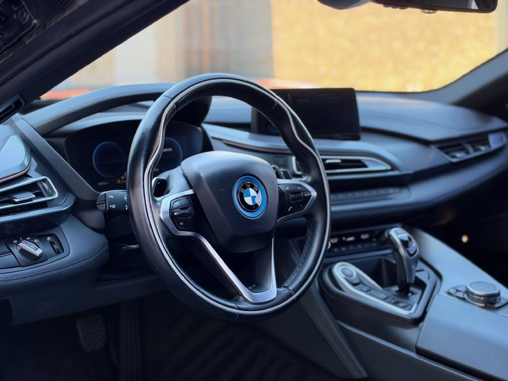 Used 2016 BMW i8 AWD/4WD image 13