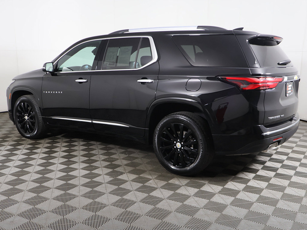 Used 2023 Chevrolet Traverse Premier AWD/4WD image 18