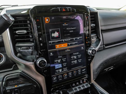 Used 2020 RAM 2500 Laramie AWD/4WD image 22