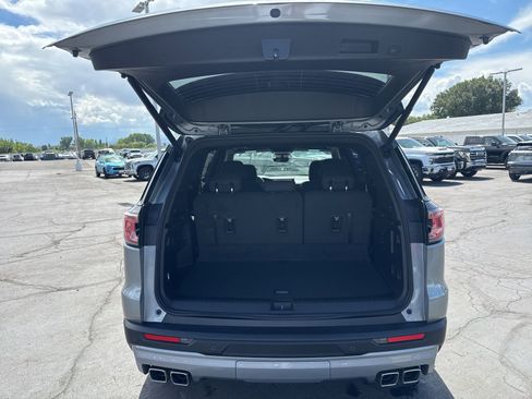 New 2026 GMC Acadia Elevation image 37