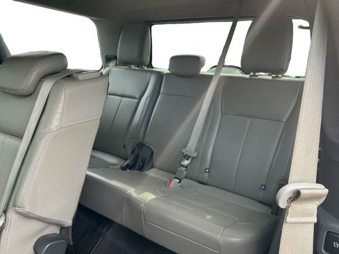 Certified 2019 Ford Expedition XLT w/ Equipment Group 202A RWD image 21
