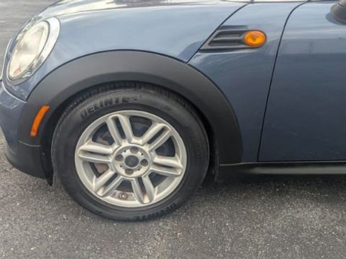 Used 2011 MINI Cooper Convertible image 9