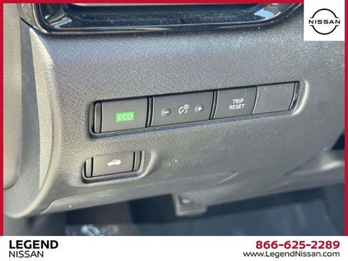 Certified 2023 Nissan Sentra SV w/ All-Weather Package FWD image 17